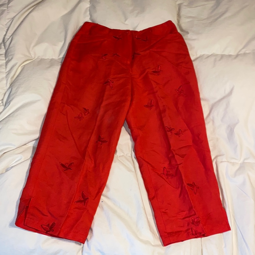Larry Levine fully lined red Capri pants size 4 petite